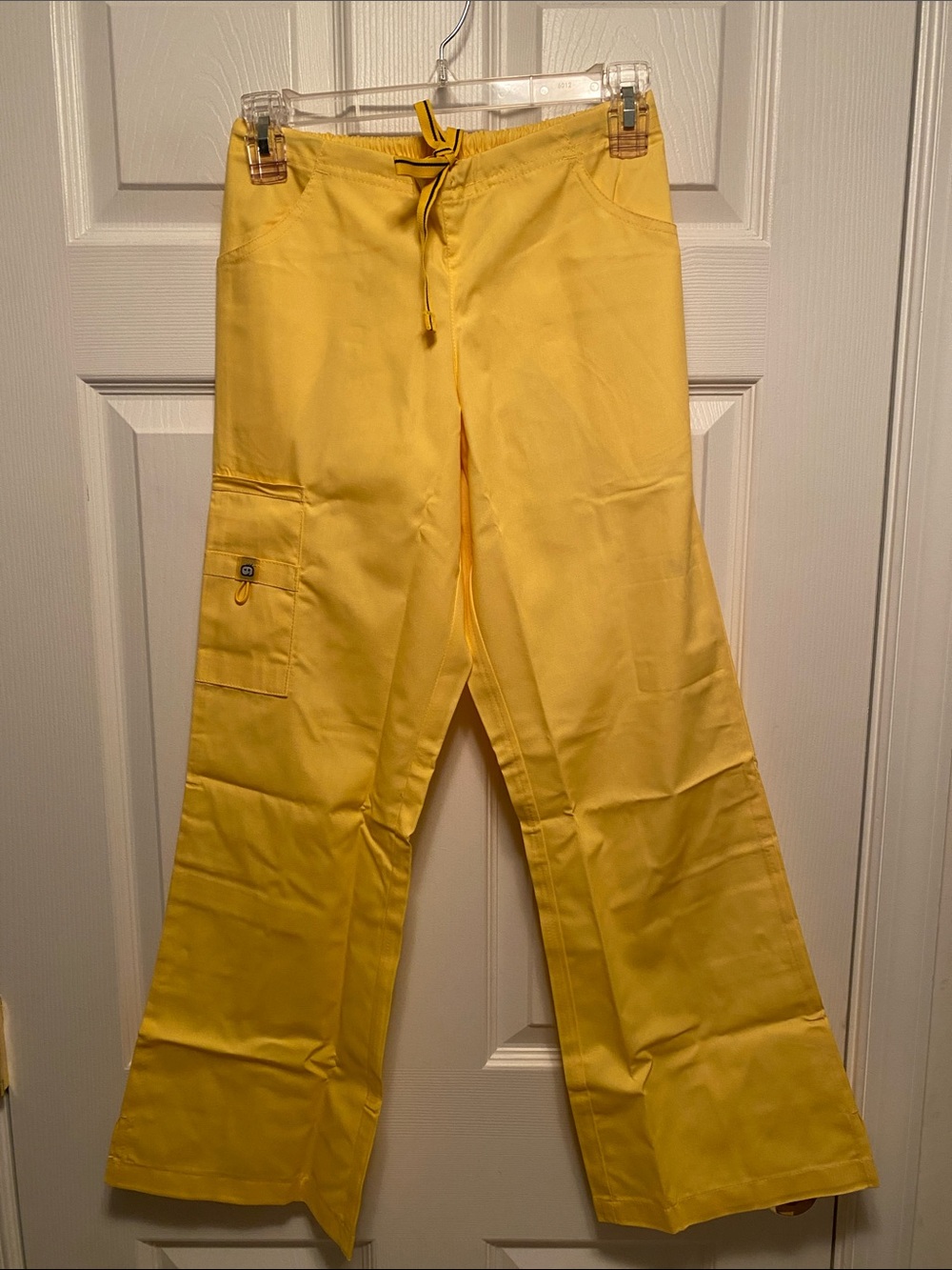 WonderWink Yellow Women’s Scrub Pants…size XXS Petite